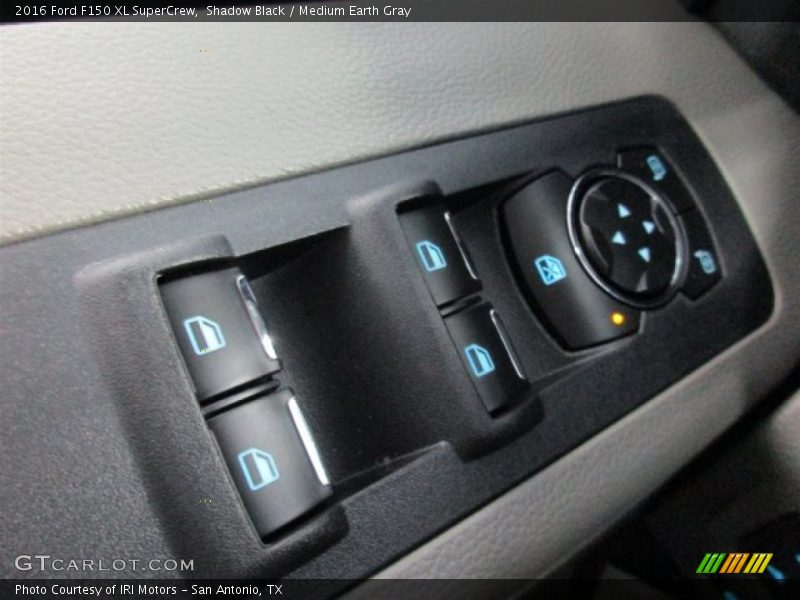 Shadow Black / Medium Earth Gray 2016 Ford F150 XL SuperCrew