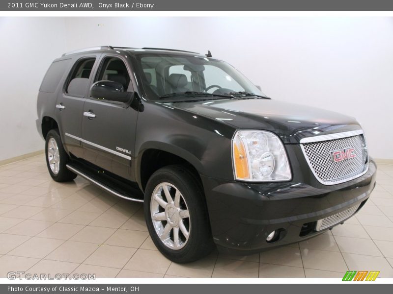 Onyx Black / Ebony 2011 GMC Yukon Denali AWD