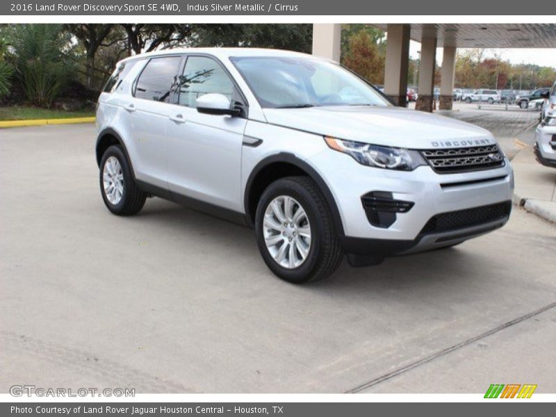 Indus Silver Metallic / Cirrus 2016 Land Rover Discovery Sport SE 4WD