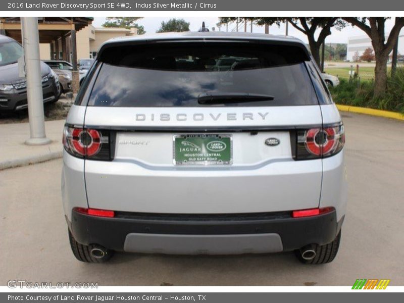 Indus Silver Metallic / Cirrus 2016 Land Rover Discovery Sport SE 4WD
