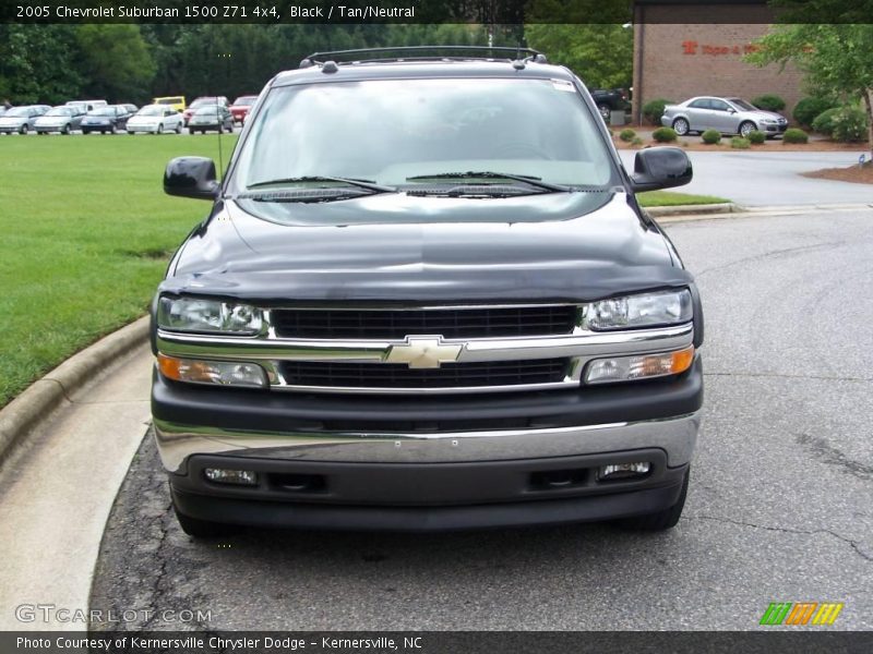 Black / Tan/Neutral 2005 Chevrolet Suburban 1500 Z71 4x4