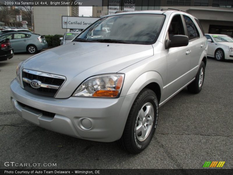 Bright Silver / Gray 2009 Kia Sorento LX 4x4