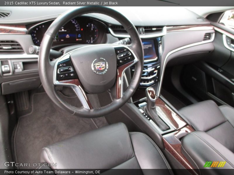 Radiant Silver Metallic / Jet Black 2015 Cadillac XTS Luxury Sedan