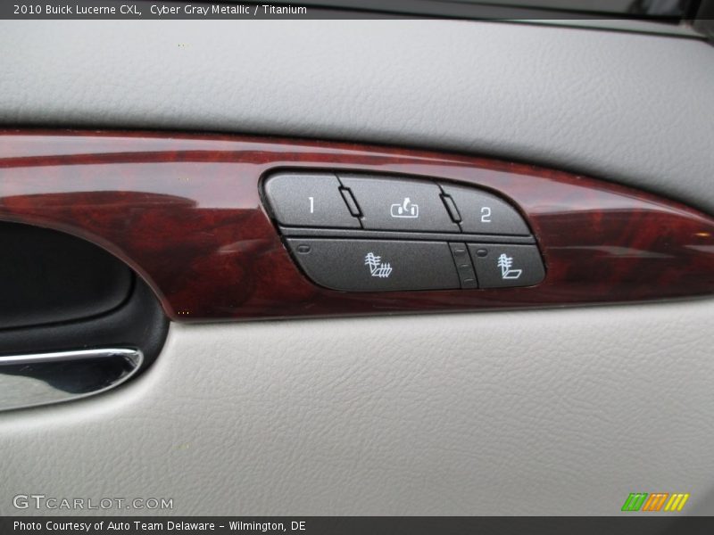 Cyber Gray Metallic / Titanium 2010 Buick Lucerne CXL