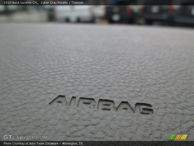 Cyber Gray Metallic / Titanium 2010 Buick Lucerne CXL
