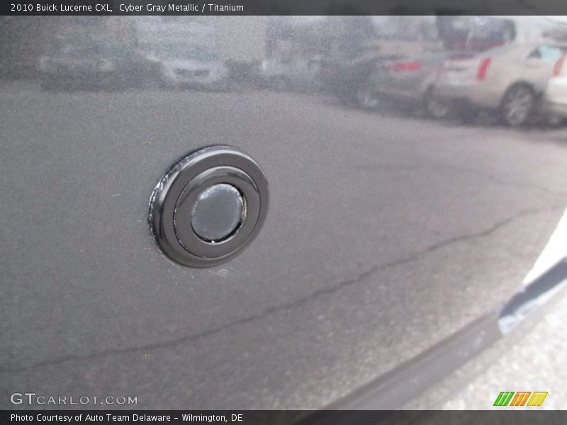 Cyber Gray Metallic / Titanium 2010 Buick Lucerne CXL
