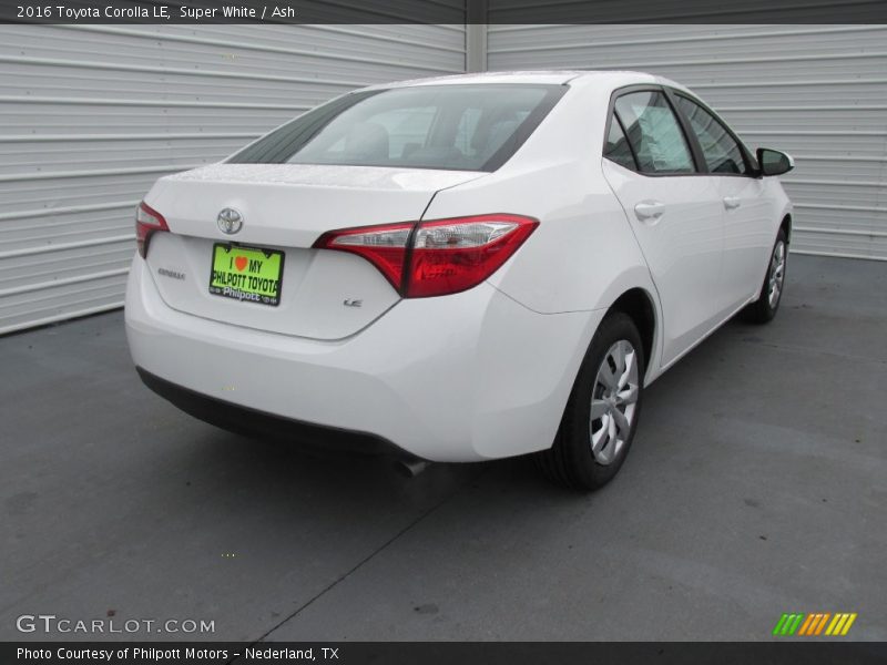 Super White / Ash 2016 Toyota Corolla LE