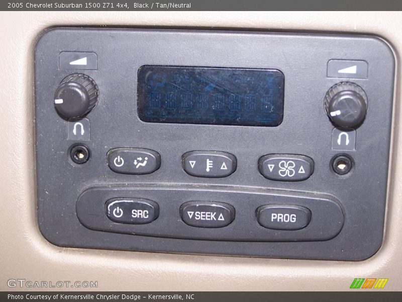 Black / Tan/Neutral 2005 Chevrolet Suburban 1500 Z71 4x4