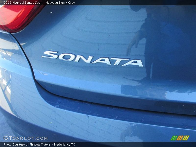 Nouveau Blue / Gray 2016 Hyundai Sonata Sport