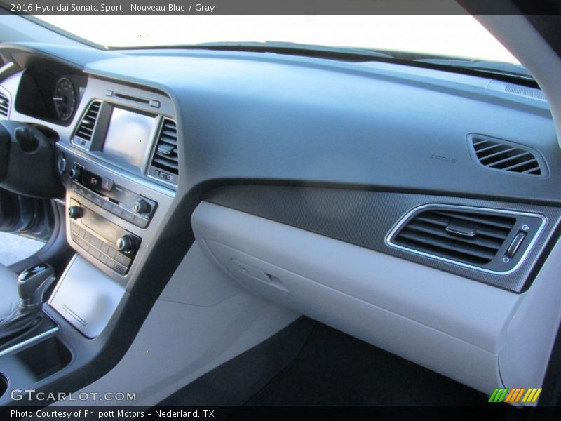 Nouveau Blue / Gray 2016 Hyundai Sonata Sport
