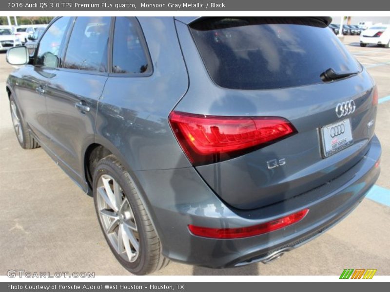 Monsoon Gray Metallic / Black 2016 Audi Q5 3.0 TFSI Premium Plus quattro