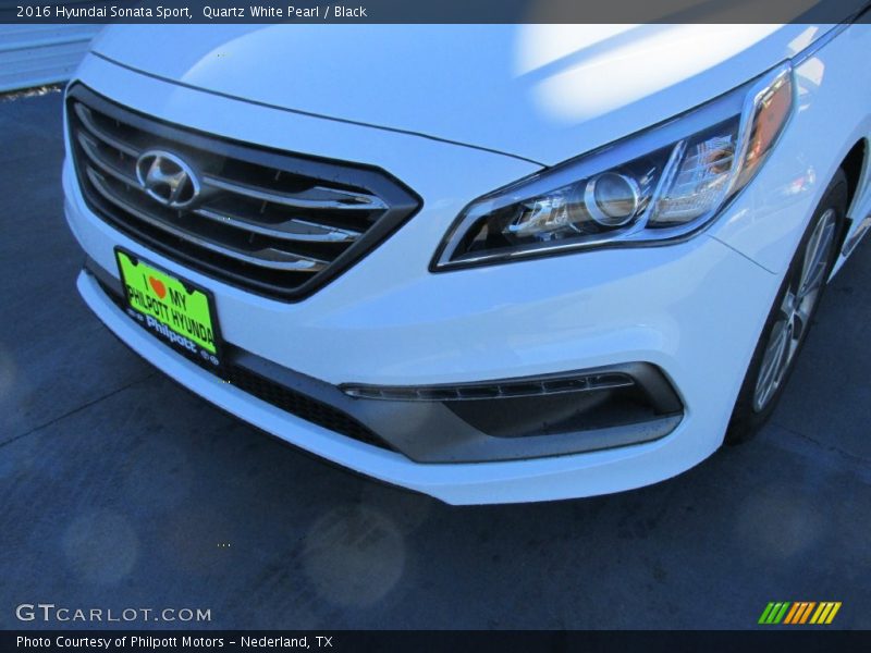 Quartz White Pearl / Black 2016 Hyundai Sonata Sport