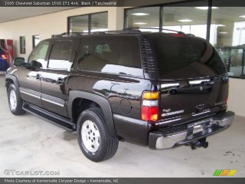 Black / Tan/Neutral 2005 Chevrolet Suburban 1500 Z71 4x4