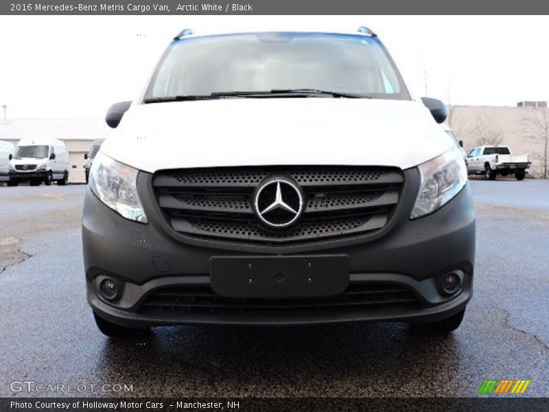 Arctic White / Black 2016 Mercedes-Benz Metris Cargo Van