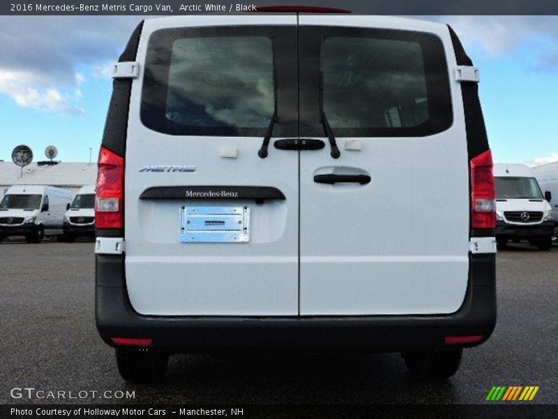 Arctic White / Black 2016 Mercedes-Benz Metris Cargo Van