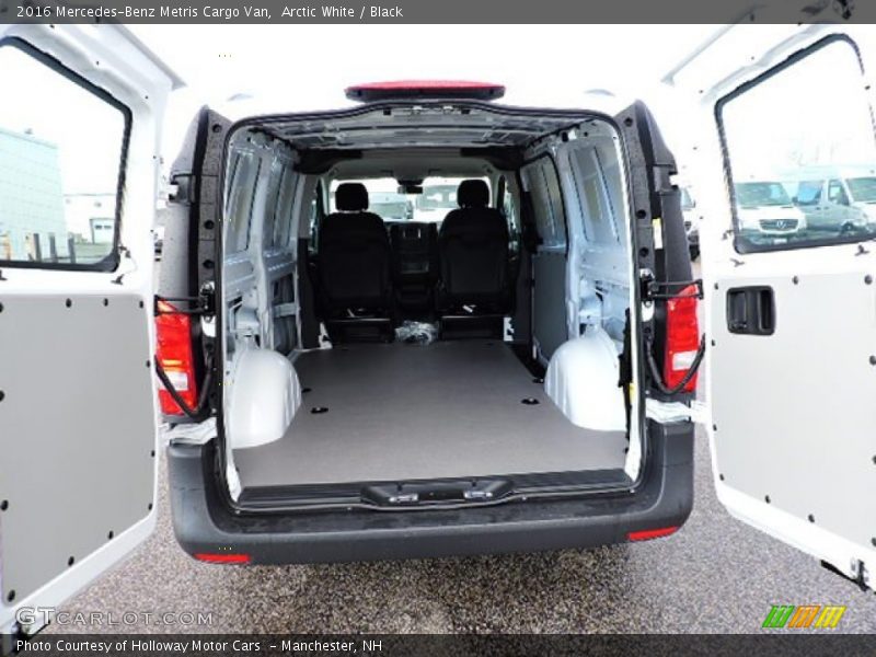 Arctic White / Black 2016 Mercedes-Benz Metris Cargo Van