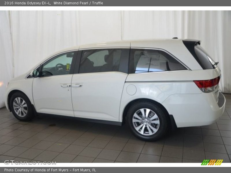 White Diamond Pearl / Truffle 2016 Honda Odyssey EX-L