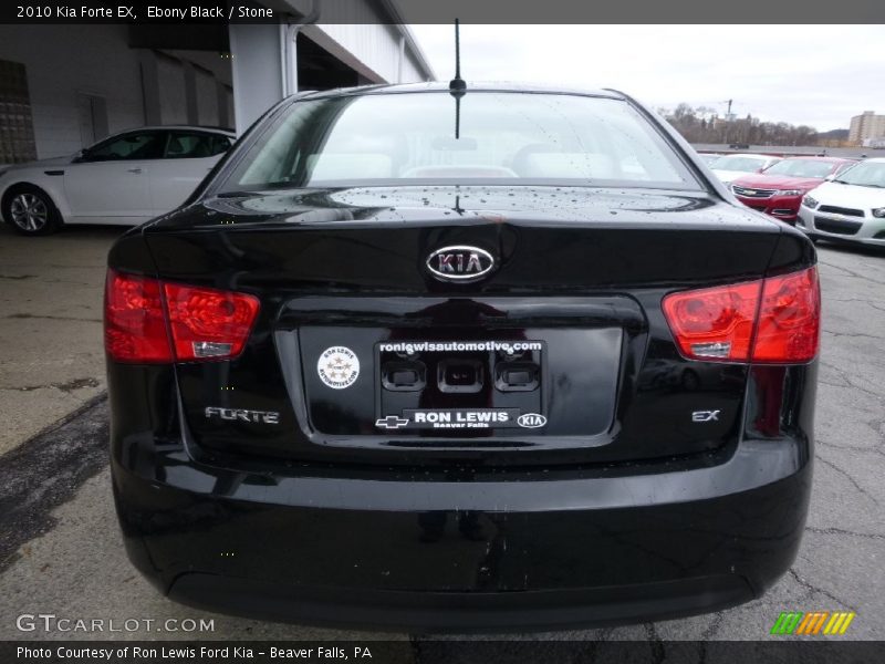 Ebony Black / Stone 2010 Kia Forte EX