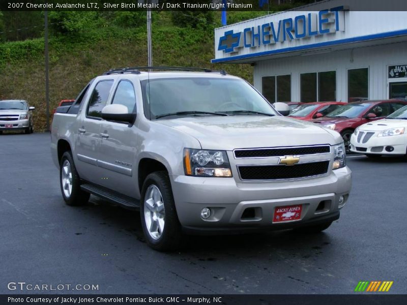 Silver Birch Metallic / Dark Titanium/Light Titanium 2007 Chevrolet Avalanche LTZ