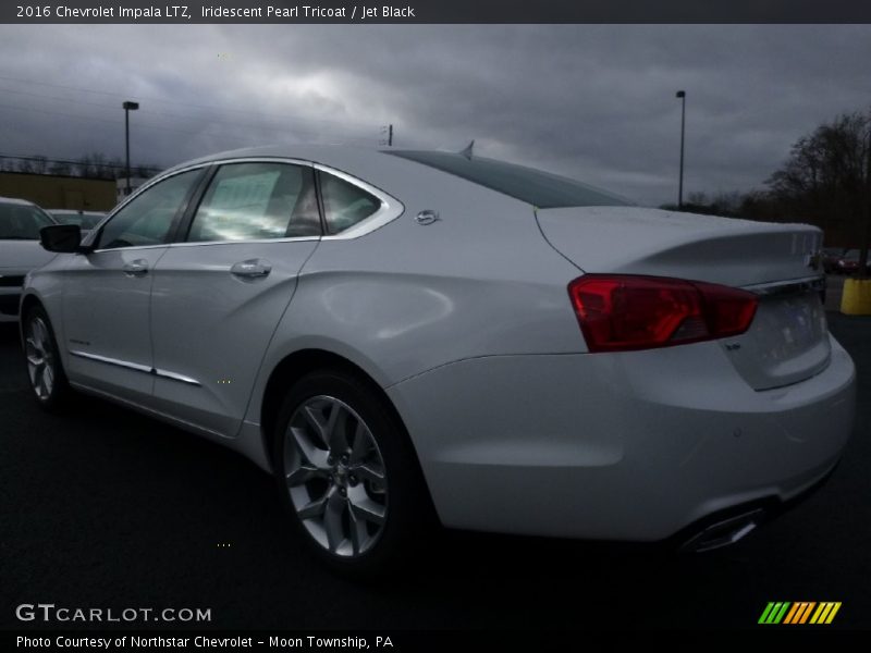Iridescent Pearl Tricoat / Jet Black 2016 Chevrolet Impala LTZ