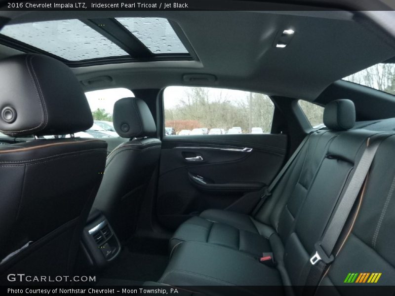 Iridescent Pearl Tricoat / Jet Black 2016 Chevrolet Impala LTZ