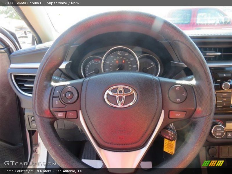 Super White / Ivory 2014 Toyota Corolla LE