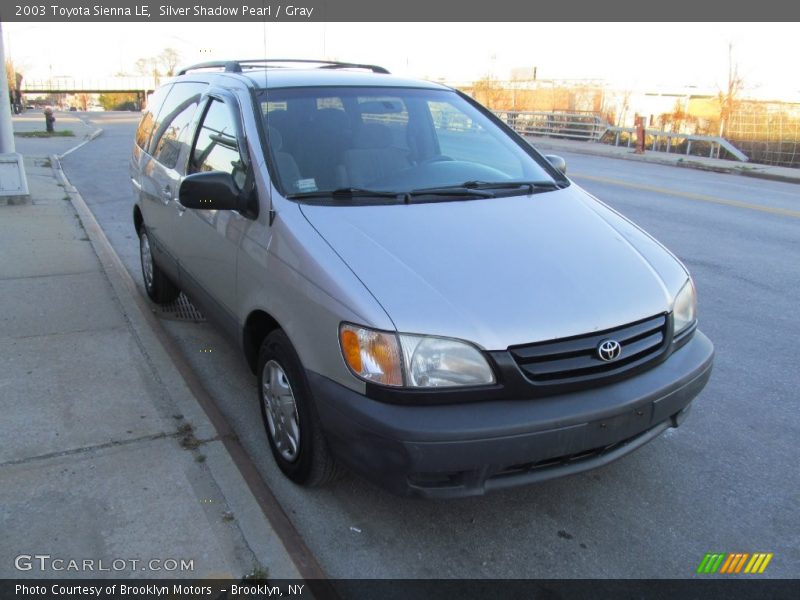 Silver Shadow Pearl / Gray 2003 Toyota Sienna LE