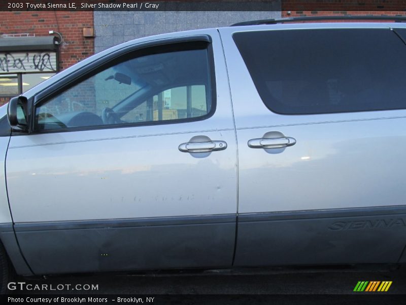 Silver Shadow Pearl / Gray 2003 Toyota Sienna LE