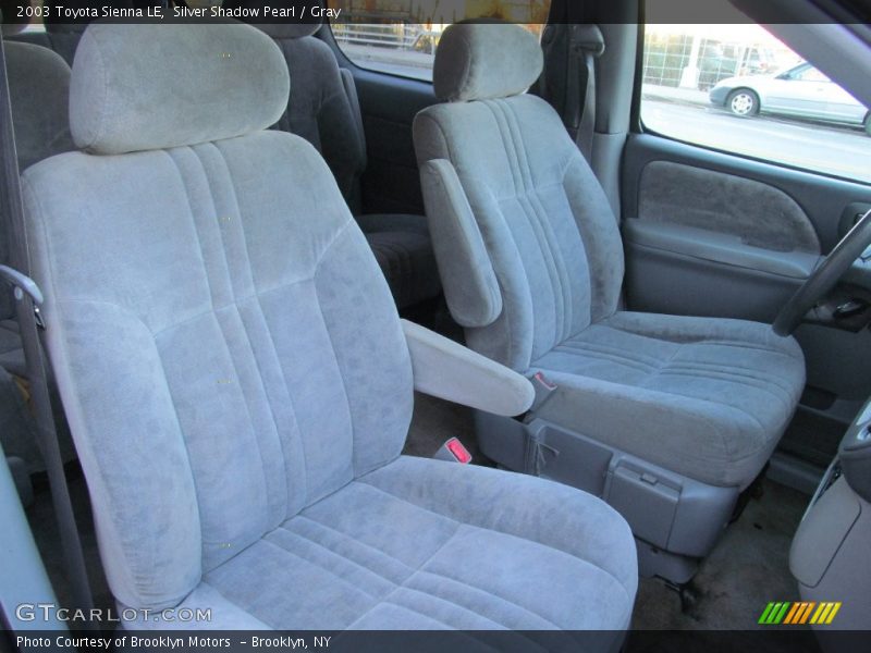 Silver Shadow Pearl / Gray 2003 Toyota Sienna LE