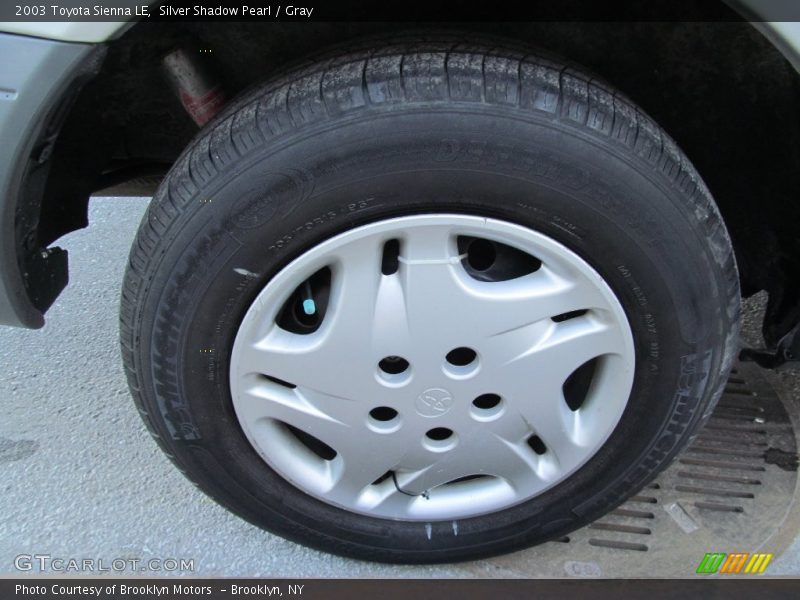  2003 Sienna LE Wheel