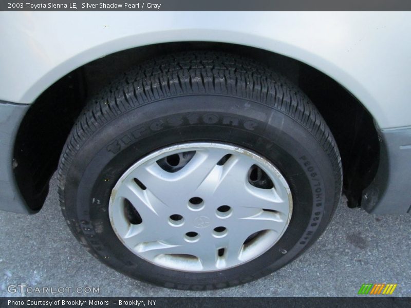 Silver Shadow Pearl / Gray 2003 Toyota Sienna LE