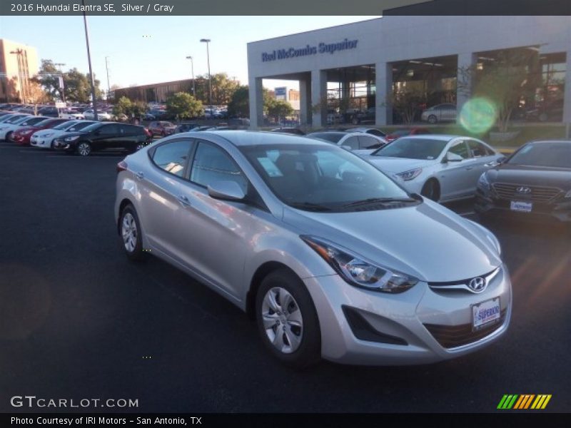 Silver / Gray 2016 Hyundai Elantra SE