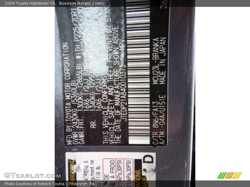 Bluestone Metallic / Ivory 2004 Toyota Highlander V6