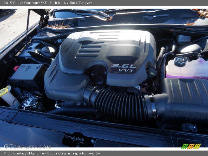 Pitch Black / Black/Tungsten 2015 Dodge Challenger SXT