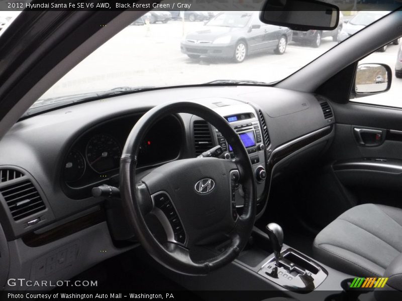 Black Forest Green / Gray 2012 Hyundai Santa Fe SE V6 AWD