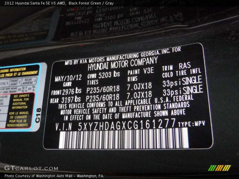 Black Forest Green / Gray 2012 Hyundai Santa Fe SE V6 AWD
