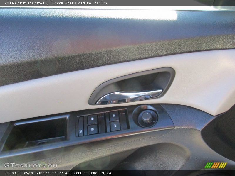 Summit White / Medium Titanium 2014 Chevrolet Cruze LT