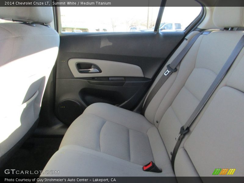 Summit White / Medium Titanium 2014 Chevrolet Cruze LT
