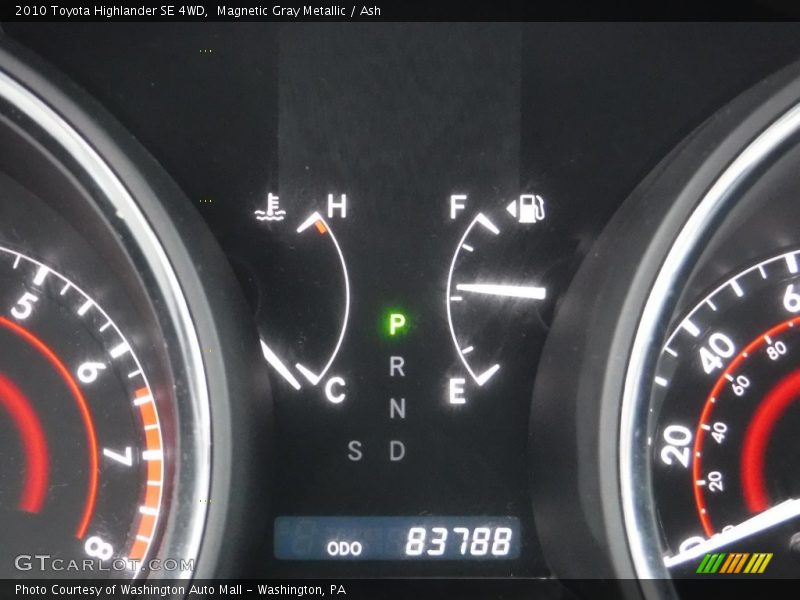 Magnetic Gray Metallic / Ash 2010 Toyota Highlander SE 4WD