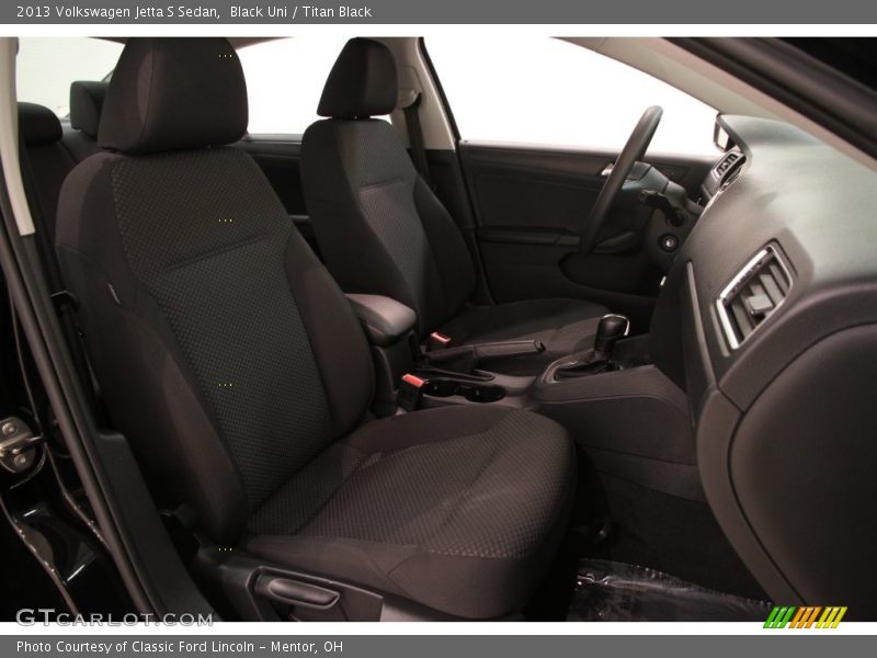 Black Uni / Titan Black 2013 Volkswagen Jetta S Sedan