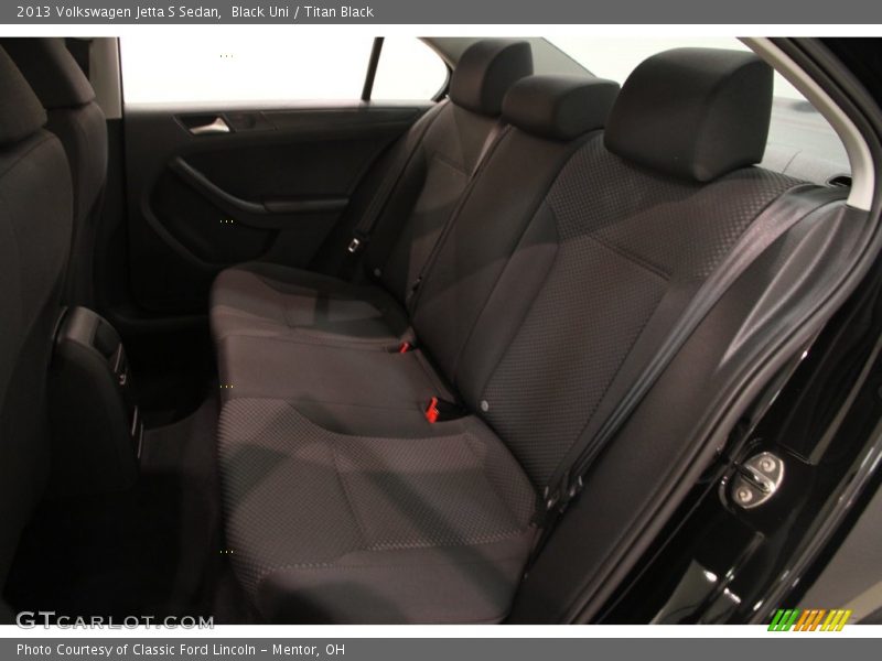 Black Uni / Titan Black 2013 Volkswagen Jetta S Sedan
