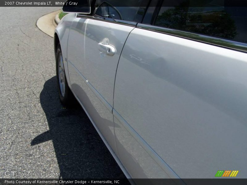White / Gray 2007 Chevrolet Impala LT