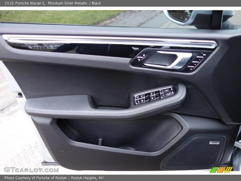 Rhodium Silver Metallic / Black 2015 Porsche Macan S