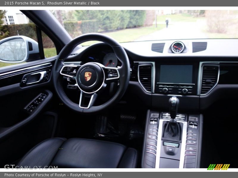 Rhodium Silver Metallic / Black 2015 Porsche Macan S