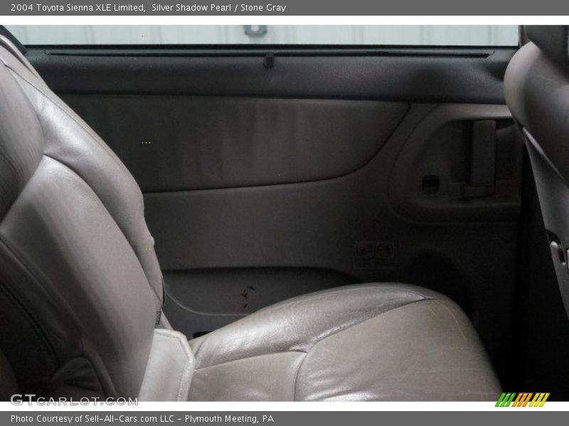 Silver Shadow Pearl / Stone Gray 2004 Toyota Sienna XLE Limited