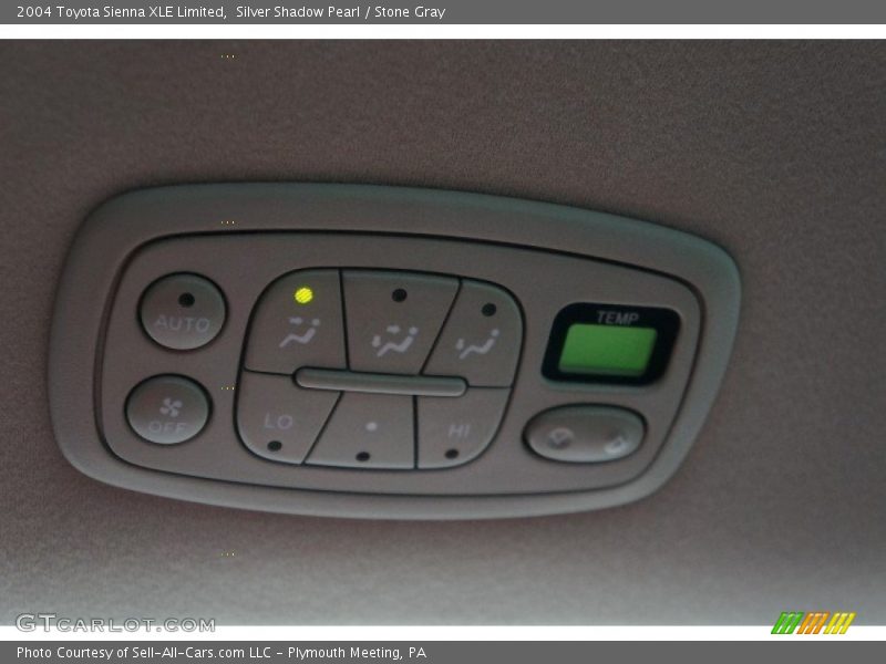 Silver Shadow Pearl / Stone Gray 2004 Toyota Sienna XLE Limited