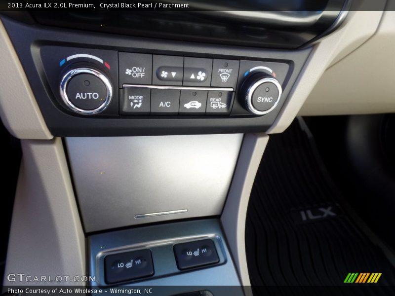 Crystal Black Pearl / Parchment 2013 Acura ILX 2.0L Premium