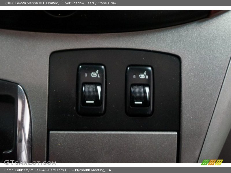 Silver Shadow Pearl / Stone Gray 2004 Toyota Sienna XLE Limited