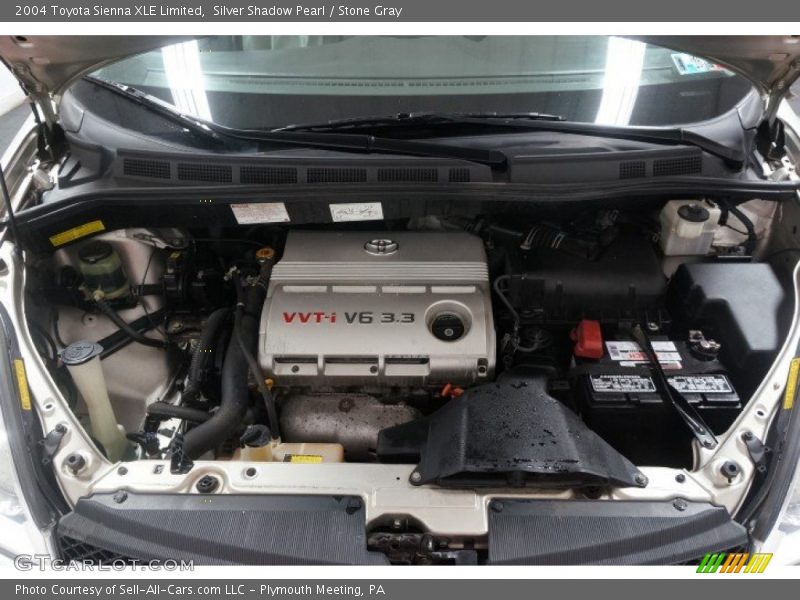 Silver Shadow Pearl / Stone Gray 2004 Toyota Sienna XLE Limited