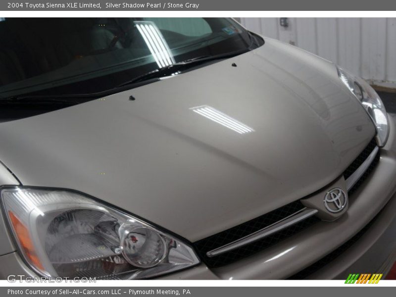 Silver Shadow Pearl / Stone Gray 2004 Toyota Sienna XLE Limited